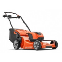 Аккумуляторная газонокосилка Husqvarna LC 353iV