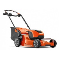 Аккумуляторная газонокосилка Husqvarna LC 247i